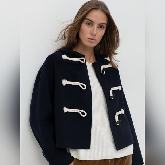 WEEKEND Max Mara PECCATI Cropped Virgin Wool hooded duffel coat Boxy Fit US4 - Picture 9 of 16